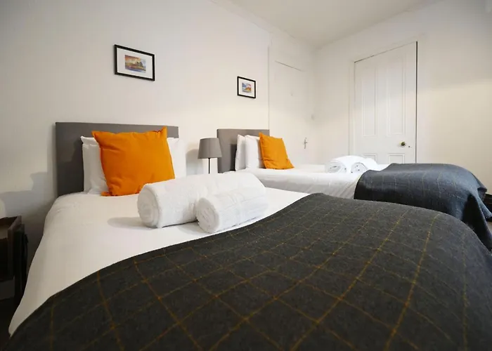 George Street Apartment